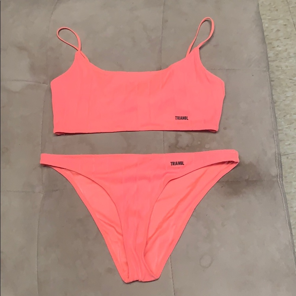 Triangl Bikini